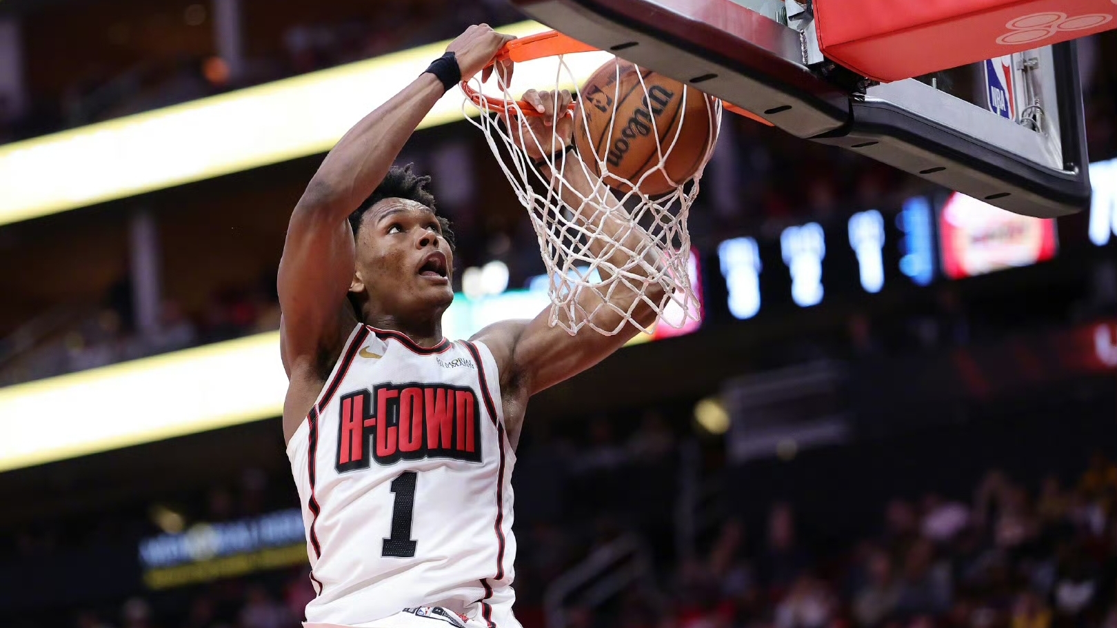 格林复出首战，助攻爆棚状态火爆，猛龙成为焦点！-熊猫直播