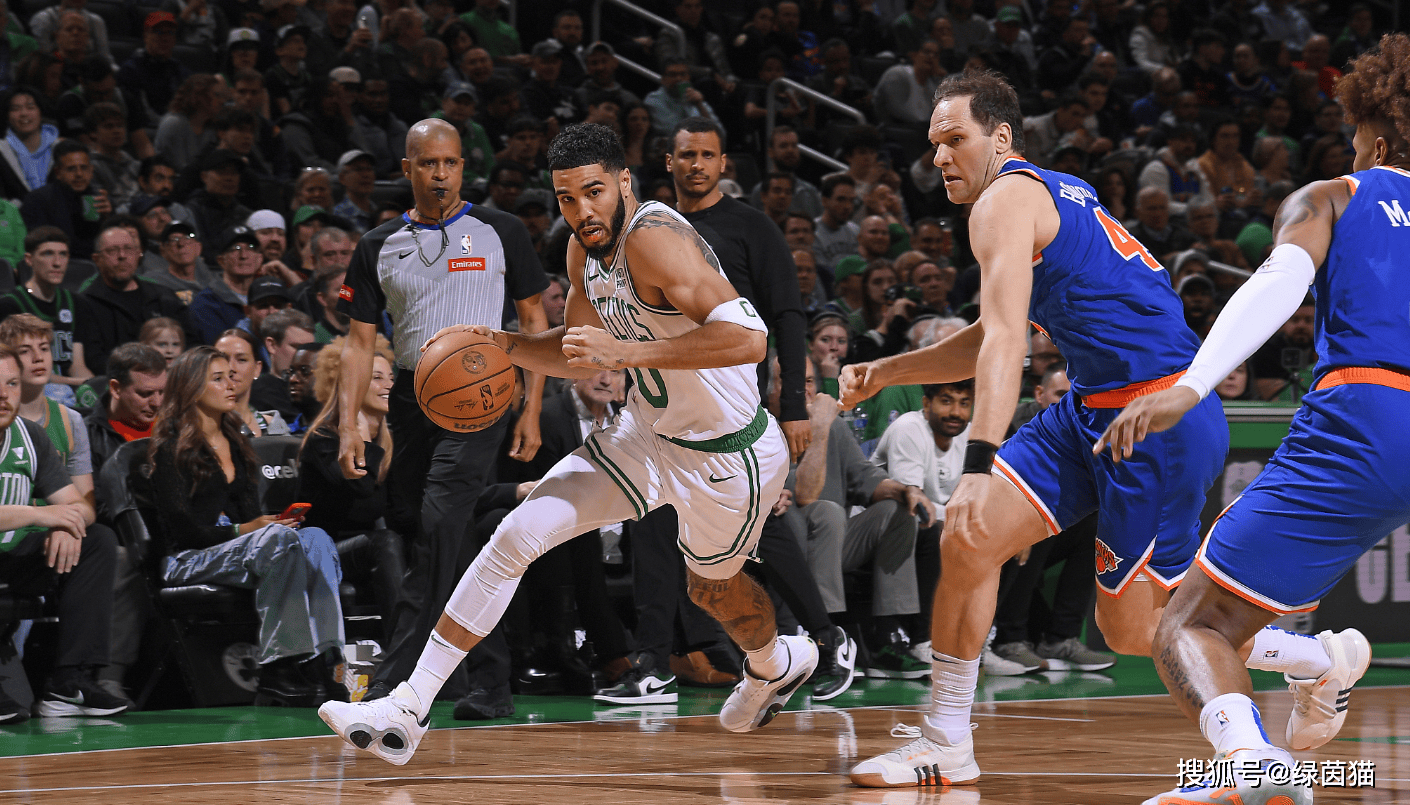 关于凯尔特人陷入低谷，雄鹿连败，杜兰特球队命运悬念！的信息-熊猫体育